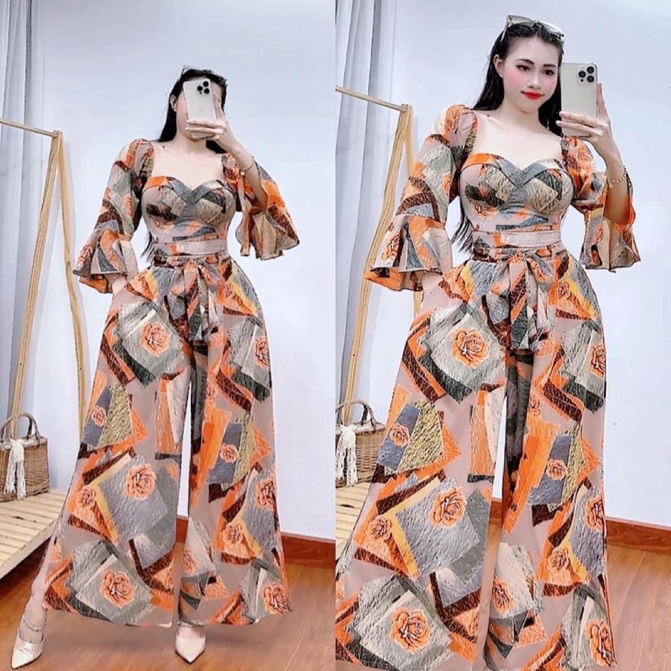 Vietnamese dress